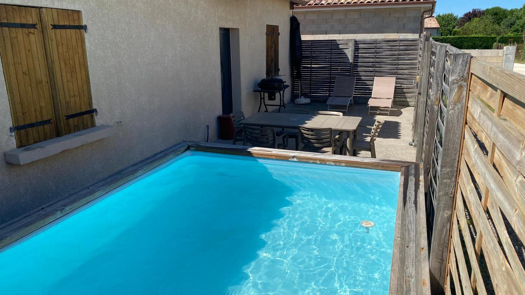 Maison Des Romains فينوف سور لو المظهر الخارجي الصورة